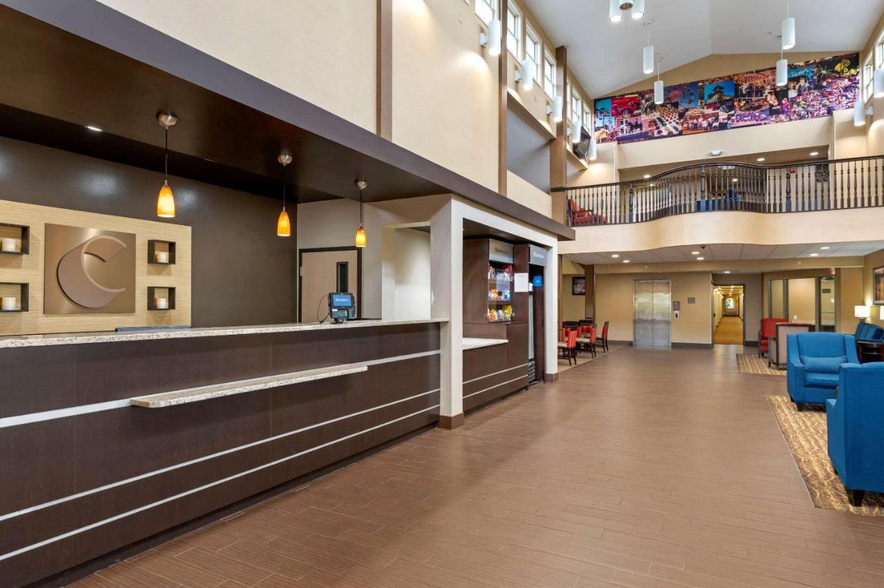 Comfort Suites Кълъмбъс Екстериор снимка