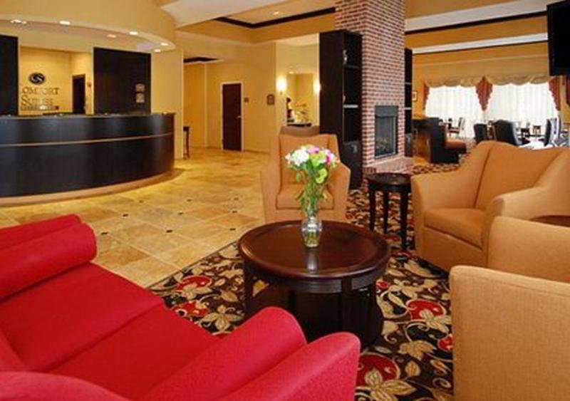 Comfort Suites Кълъмбъс Екстериор снимка