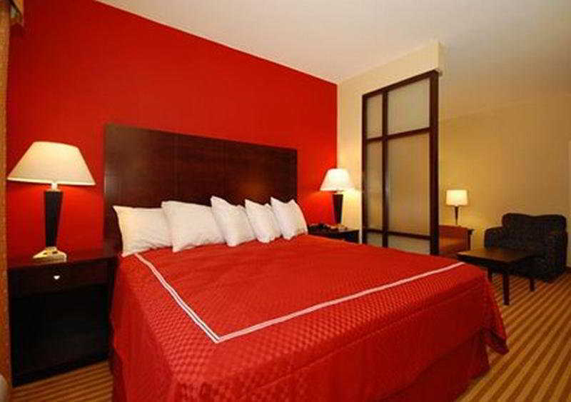 Comfort Suites Кълъмбъс Екстериор снимка