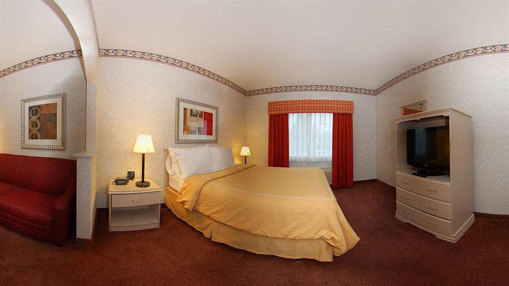 Comfort Suites Кълъмбъс Екстериор снимка